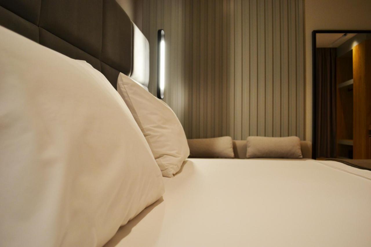 Hotel Artnest Luxury & 4*